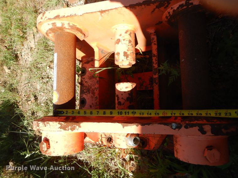 image for item GR9783 (2) NPK excavator mounts