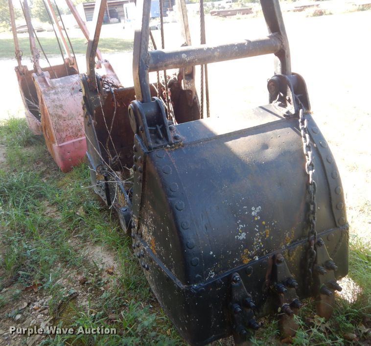 image for item GR9784 (3) buckets