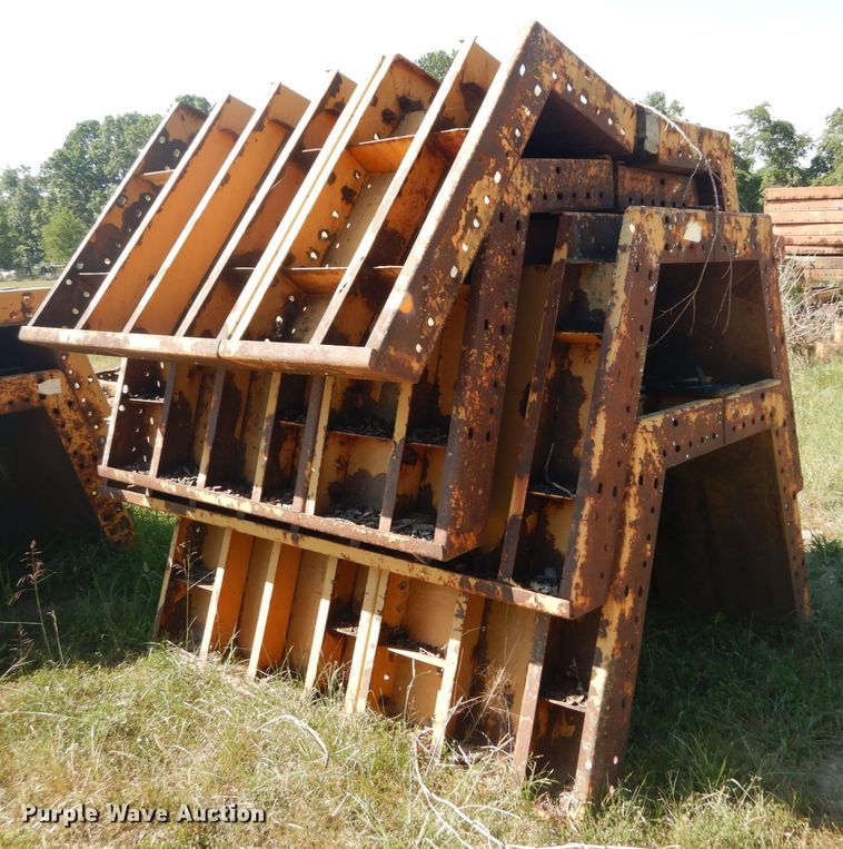 image for item GR9785 Efco concrete forms