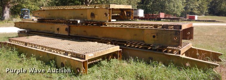 image for item GR9786 Metal bridge