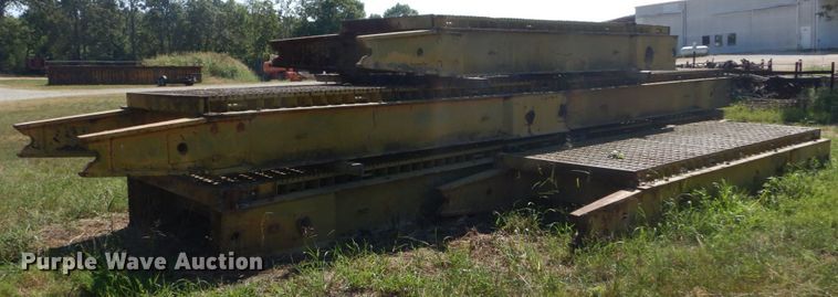 image for item GR9786 Metal bridge