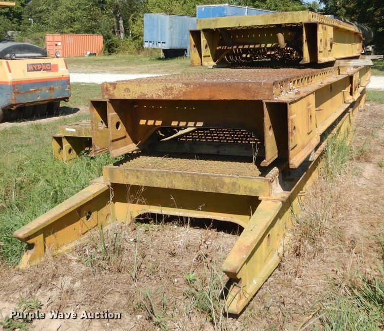 image for item GR9786 Metal bridge