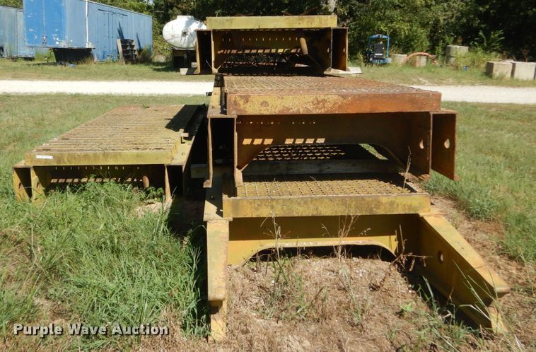 image for item GR9786 Metal bridge