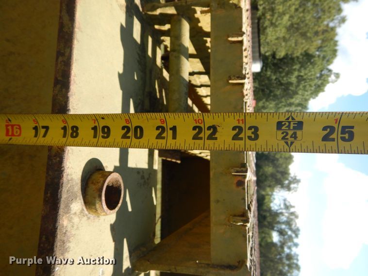 image for item GR9786 Metal bridge