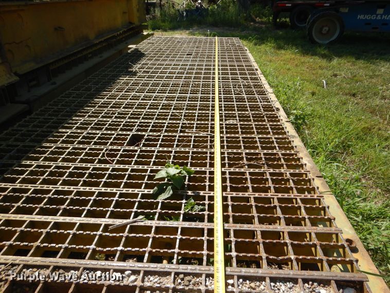 image for item GR9786 Metal bridge