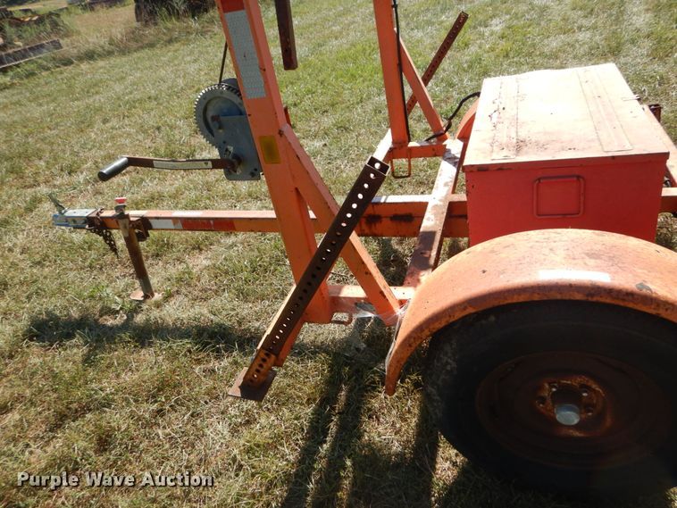 image for item GR9787 Wanco arrow board trailer