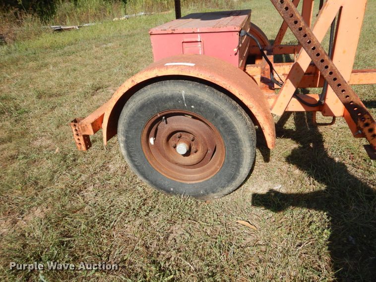 image for item GR9787 Wanco arrow board trailer