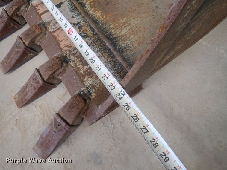 image for item GV9627 (4) excavator buckets