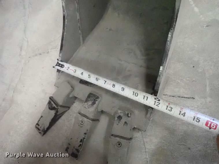 image for item GV9627 (4) excavator buckets