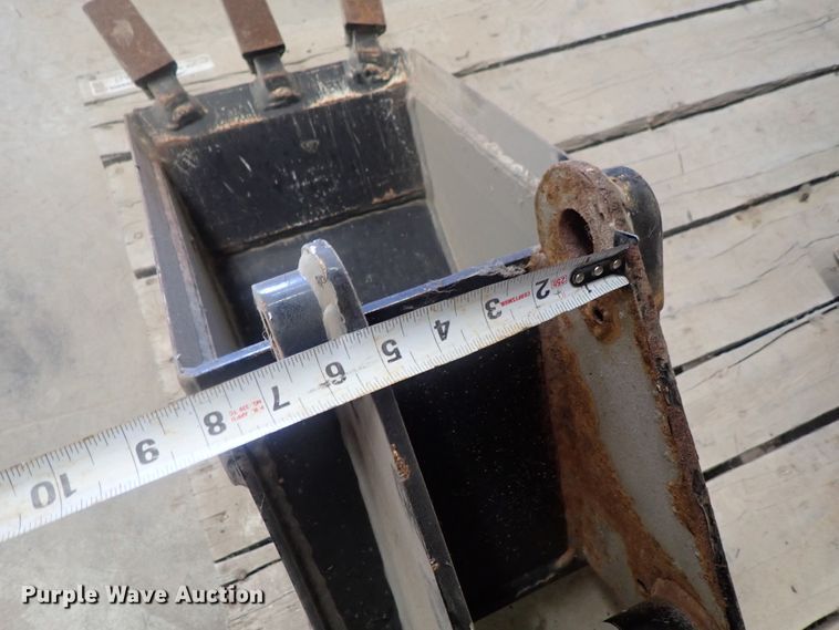 image for item GV9627 (4) excavator buckets