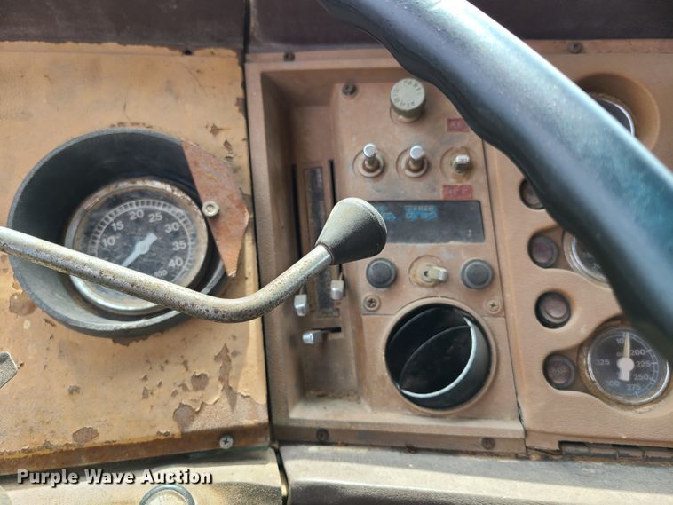 image for item GY9548 1979 Ford 9000  dump truck