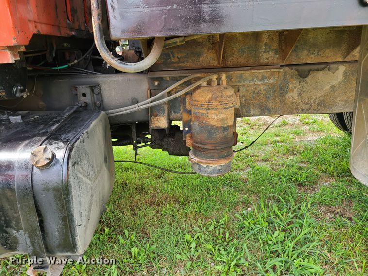 image for item GY9548 1979 Ford 9000  dump truck