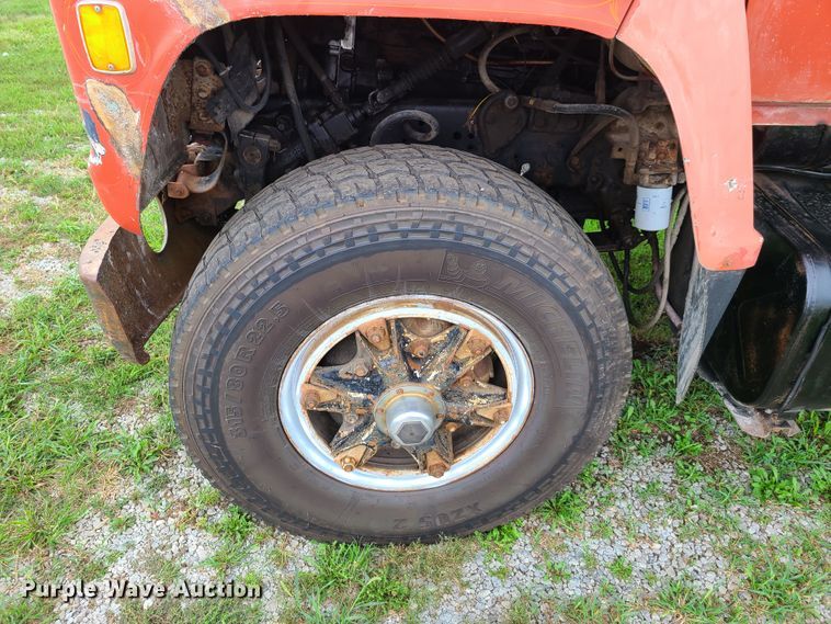 image for item GY9548 1979 Ford 9000  dump truck