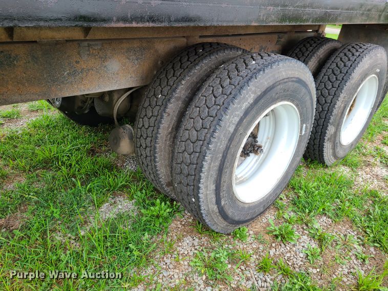 image for item GY9548 1979 Ford 9000  dump truck