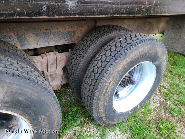 image for item GY9548 1979 Ford 9000  dump truck