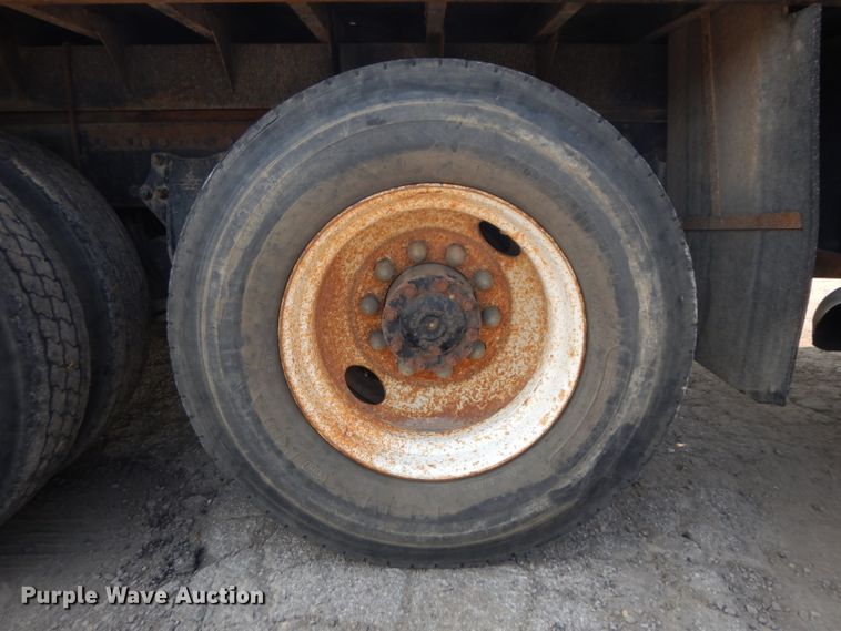 image for item HA9444 1999 Freightliner FLD  flatbed truck