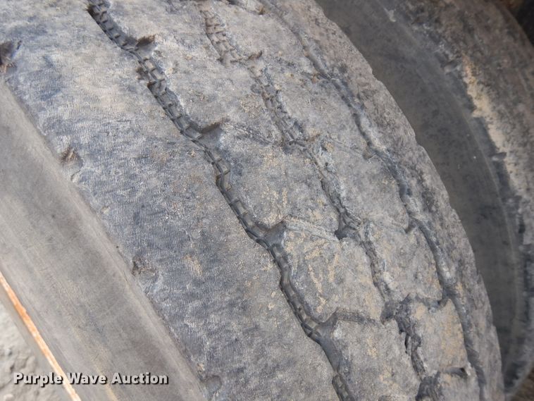 image for item HA9444 1999 Freightliner FLD  flatbed truck