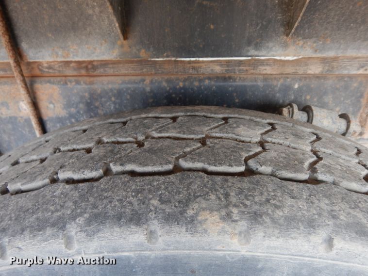 image for item HA9444 1999 Freightliner FLD  flatbed truck