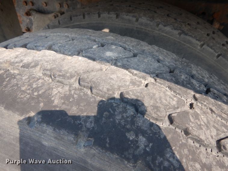 image for item HA9444 1999 Freightliner FLD  flatbed truck