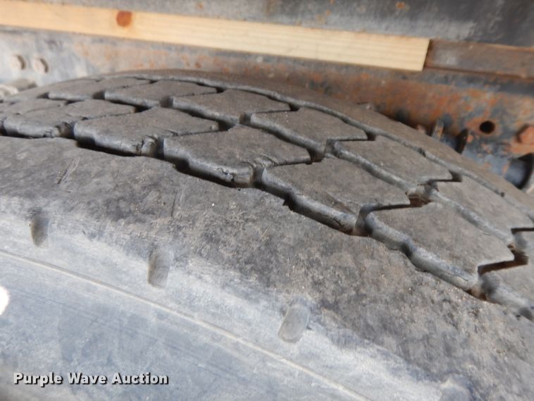 image for item HA9444 1999 Freightliner FLD  flatbed truck