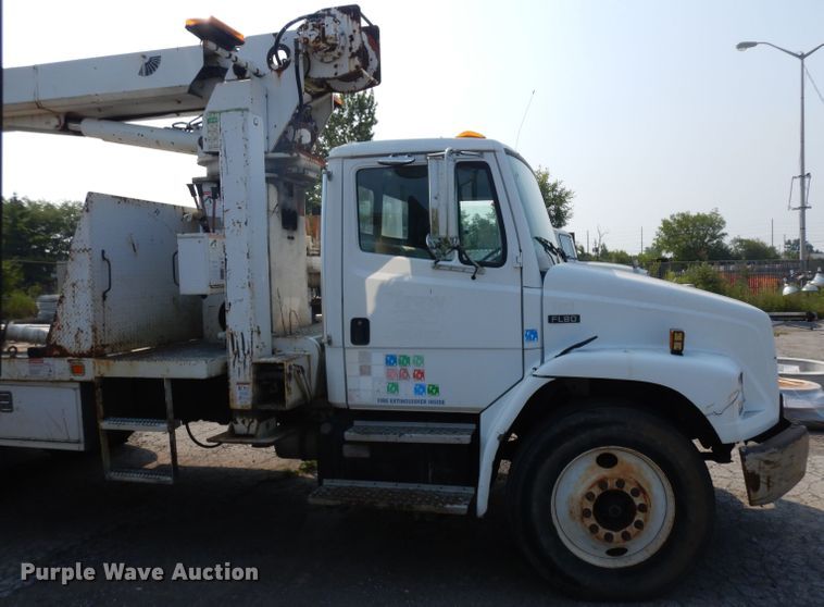 image for item HA9445 1998 Freightliner FL80  crane truck