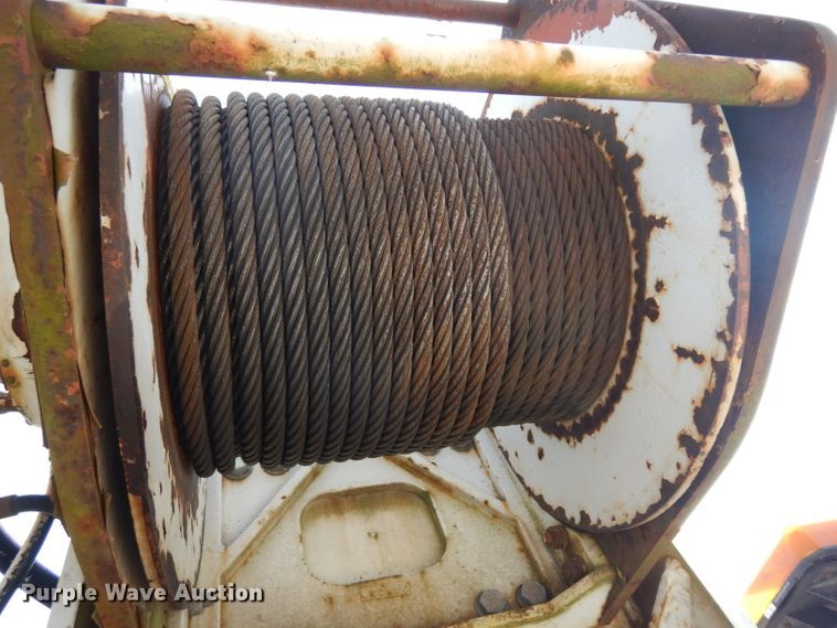 image for item HA9445 1998 Freightliner FL80  crane truck