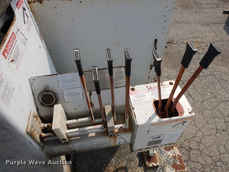 image for item HA9445 1998 Freightliner FL80  crane truck