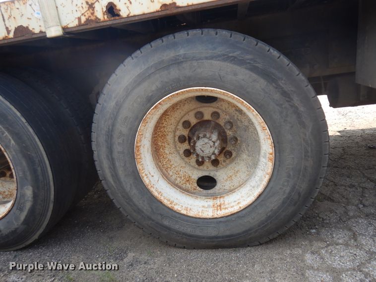 image for item HA9445 1998 Freightliner FL80  crane truck