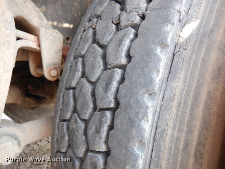 image for item HA9445 1998 Freightliner FL80  crane truck