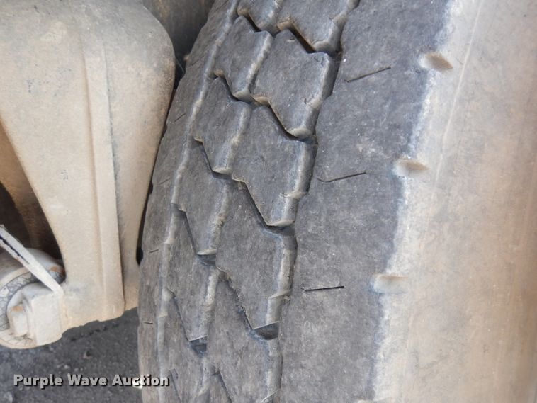 image for item HA9445 1998 Freightliner FL80  crane truck