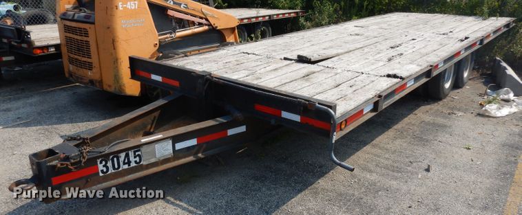 image for item HA9446 2005 Durcholz equipment trailer