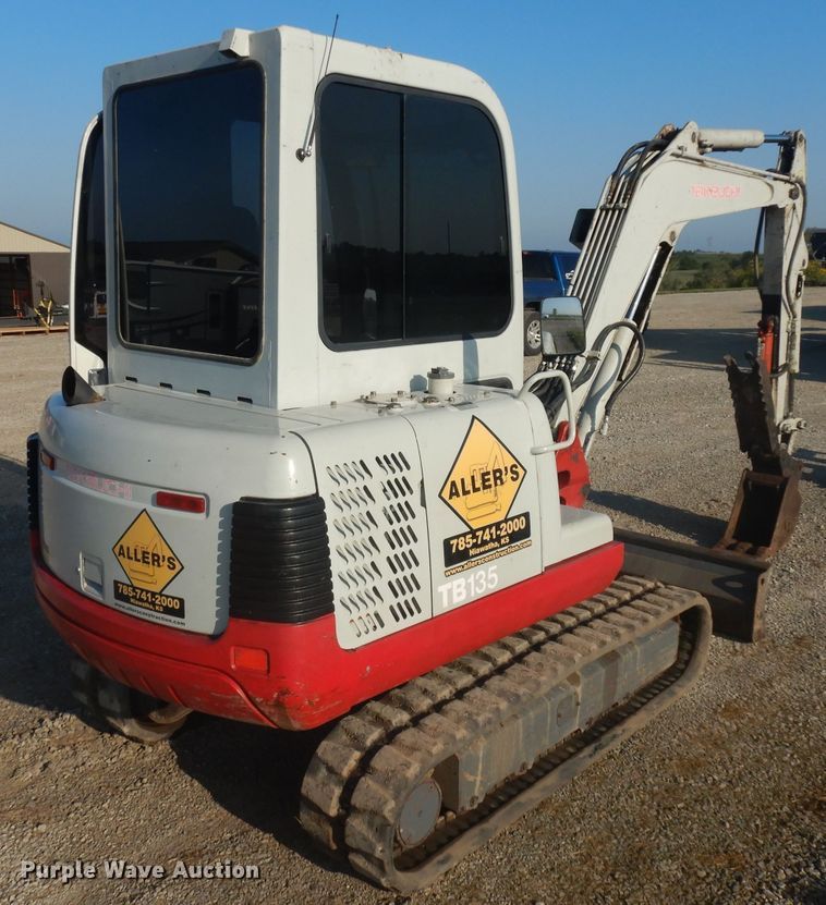 image for item HA9490 2005 Takeuchi TB135  mini excavator