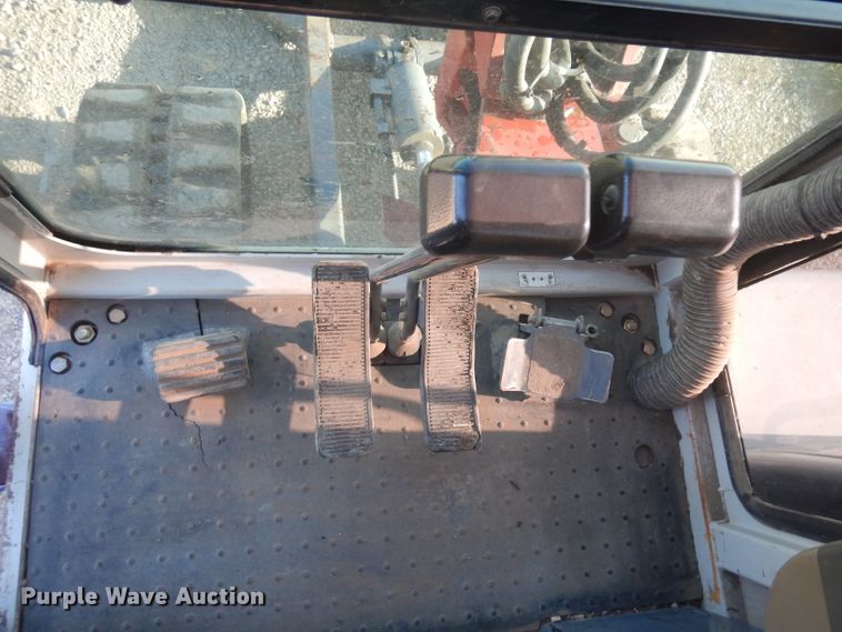 image for item HA9490 2005 Takeuchi TB135  mini excavator