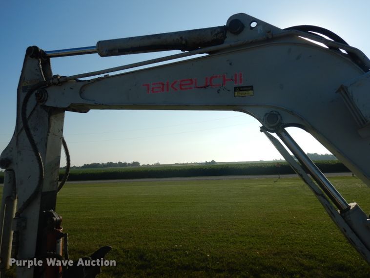 image for item HA9490 2005 Takeuchi TB135  mini excavator