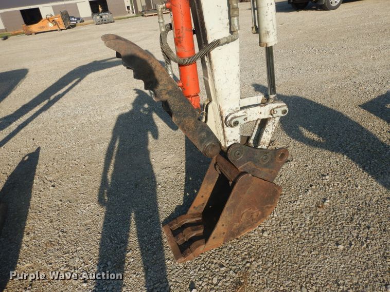 image for item HA9490 2005 Takeuchi TB135  mini excavator