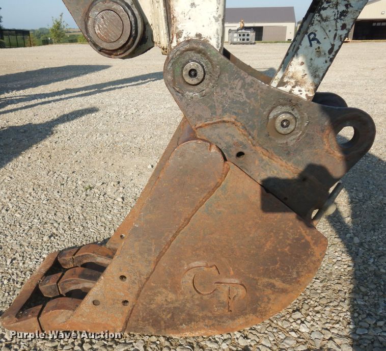 image for item HA9490 2005 Takeuchi TB135  mini excavator