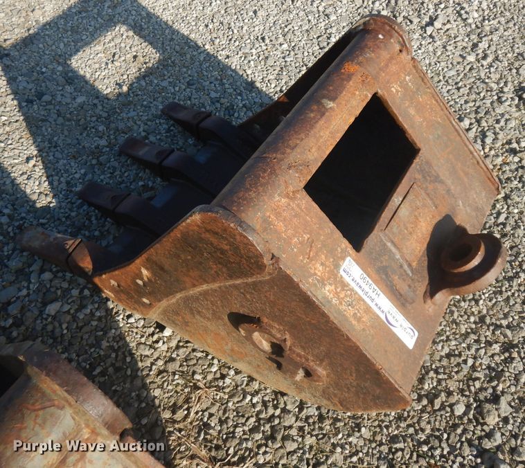 image for item HA9490 2005 Takeuchi TB135  mini excavator