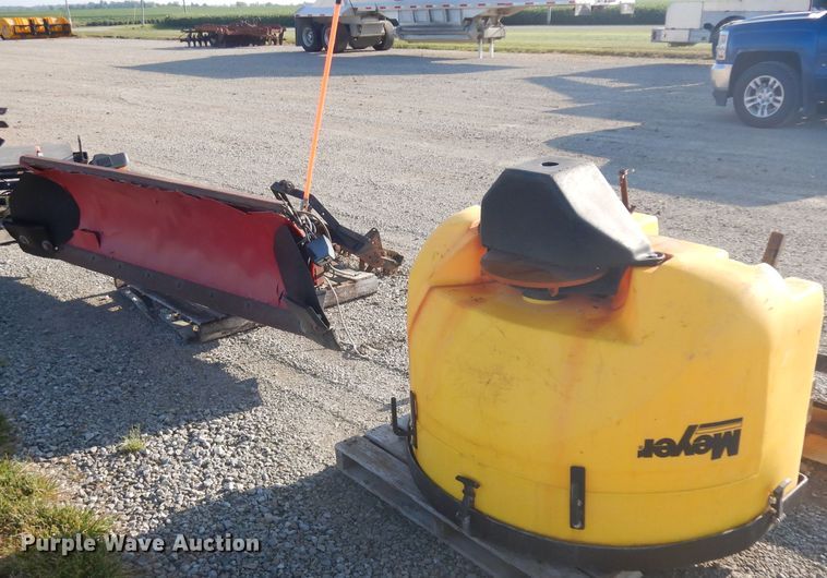 image for item HA9497 90"W snow plow