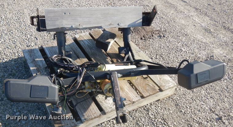 image for item HA9497 90"W snow plow