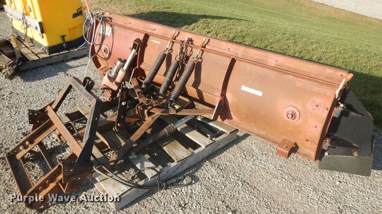 image for item HA9497 90"W snow plow