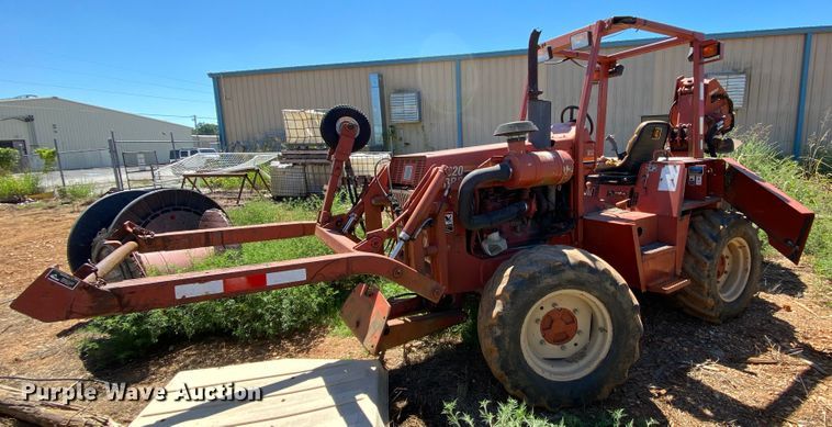 image for item HA9591 1998 Ditch Witch 8020  cable plow