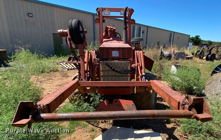 image for item HA9591 1998 Ditch Witch 8020  cable plow