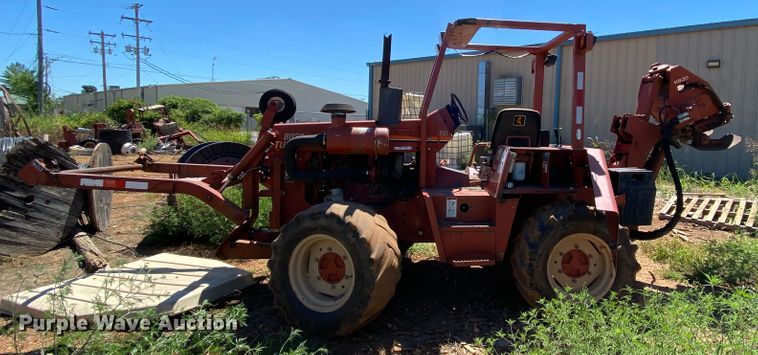 image for item HA9591 1998 Ditch Witch 8020  cable plow