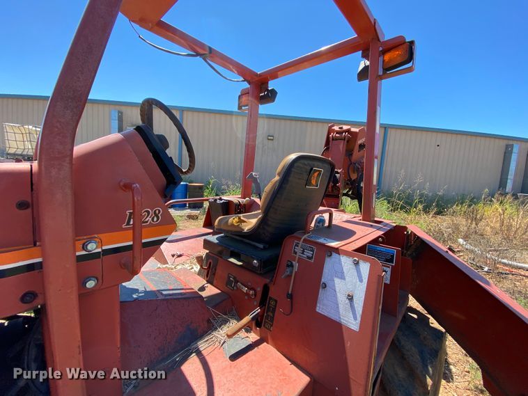 image for item HA9591 1998 Ditch Witch 8020  cable plow