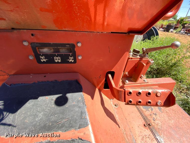 image for item HA9591 1998 Ditch Witch 8020  cable plow