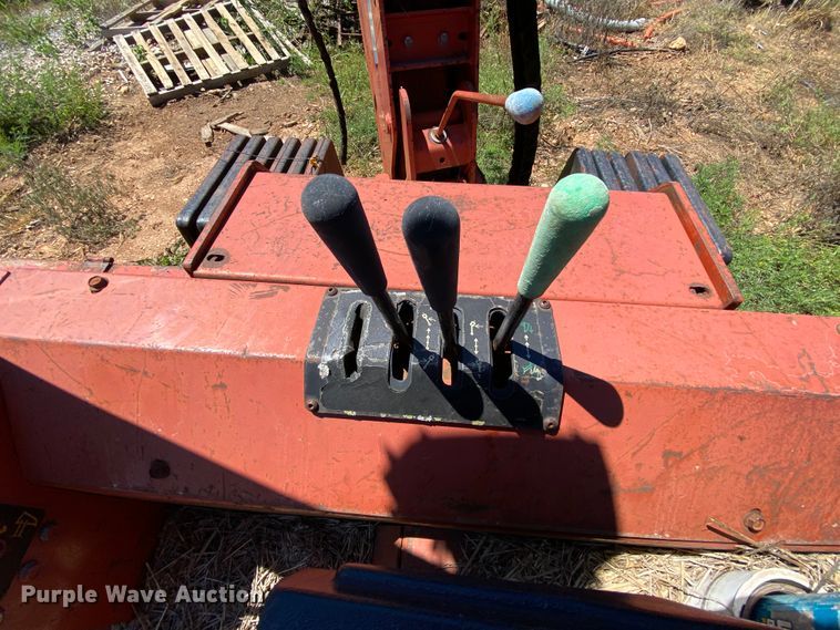 image for item HA9591 1998 Ditch Witch 8020  cable plow