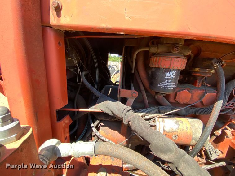 image for item HA9591 1998 Ditch Witch 8020  cable plow