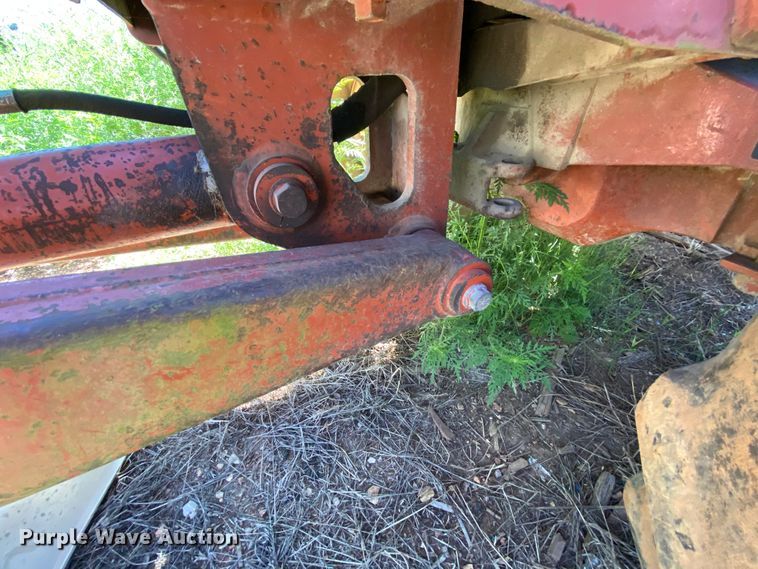image for item HA9591 1998 Ditch Witch 8020  cable plow