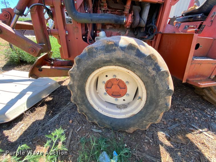 image for item HA9591 1998 Ditch Witch 8020  cable plow