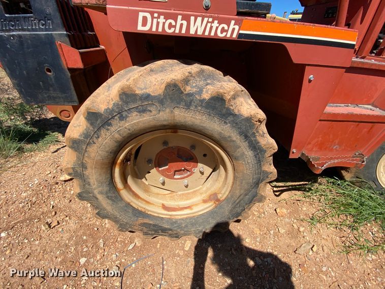 image for item HA9591 1998 Ditch Witch 8020  cable plow